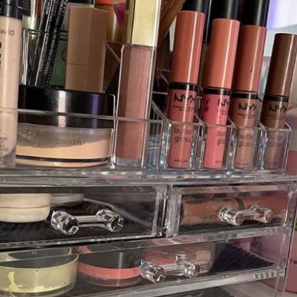 Ikee Design Clear Cosmetic Storage Organizer,/Acrylic/Lucite - Picture 10 of 10